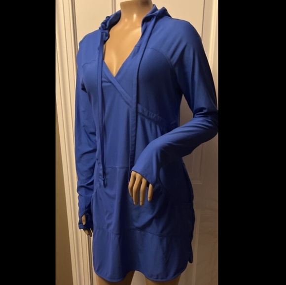 Athleta  Women's Blue Hooded Tunic Size 2X - Picture 2 of 15